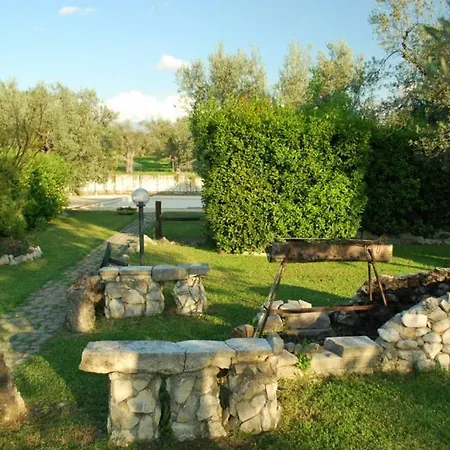 6 * Tocco da Casauria